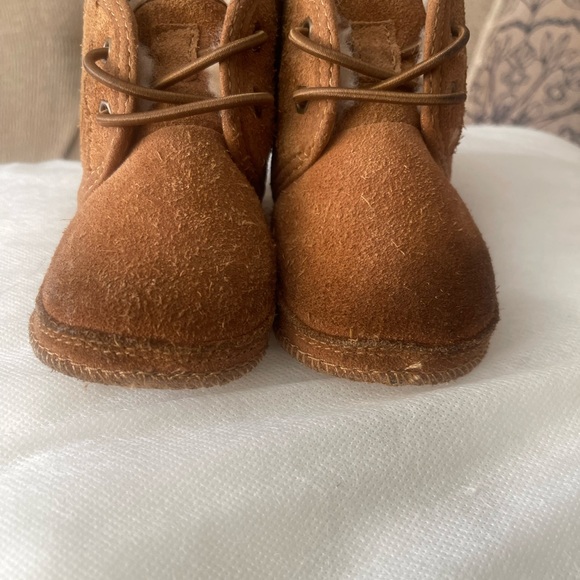 Baby UGG’s - Picture 3 of 3